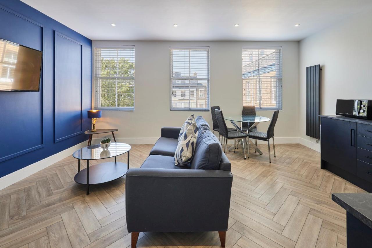Apartment Host & - Alma Square Scarborough